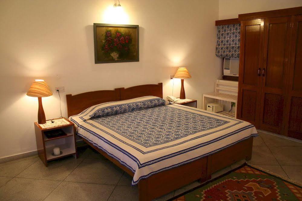 Giri Homestay By Vista Rooms Dźajpur Zewnętrze zdjęcie