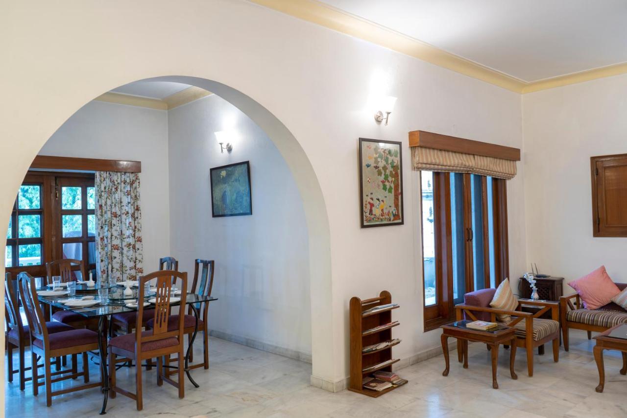 Giri Homestay By Vista Rooms Dźajpur Zewnętrze zdjęcie