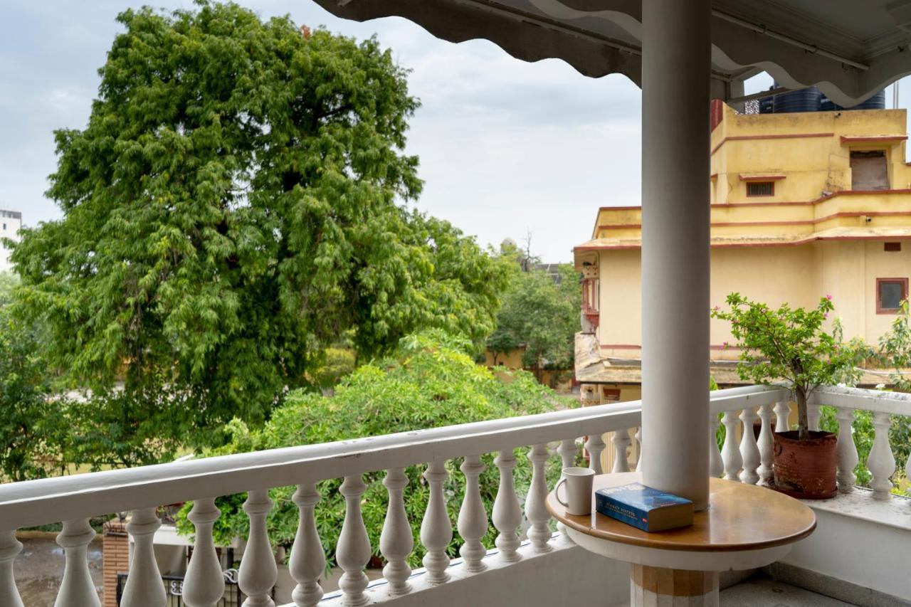 Giri Homestay By Vista Rooms Dźajpur Zewnętrze zdjęcie