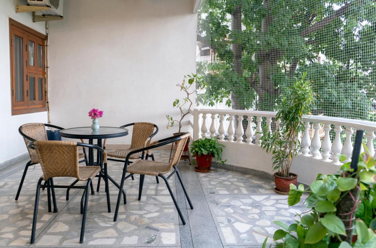 Giri Homestay By Vista Rooms Dźajpur Zewnętrze zdjęcie