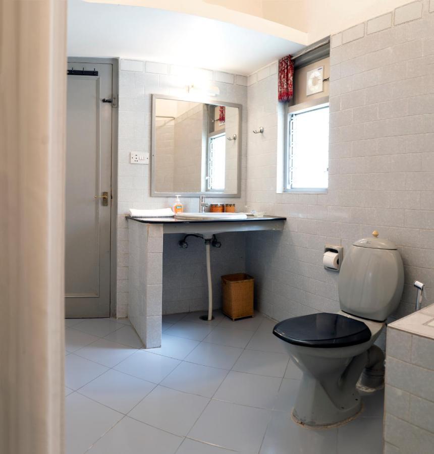 Giri Homestay By Vista Rooms Dźajpur Zewnętrze zdjęcie